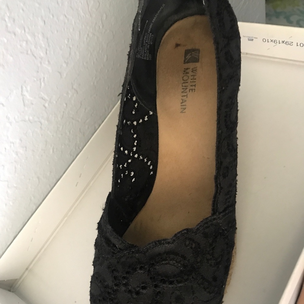 Shoes - Picture 2 of 2